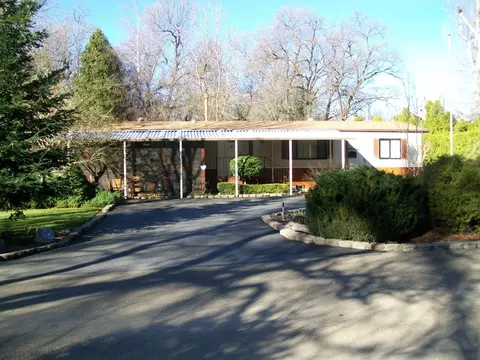 12054 Daut Rd, Redding, CA 96003 photo 1