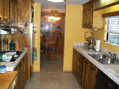 12054 Daut Rd, Redding, CA 96003 photo 10
