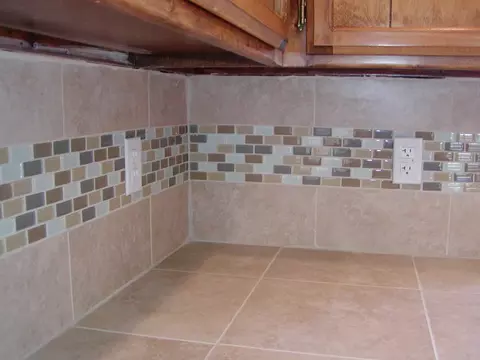 8479 Rocklin Way, Redding, CA 96001 photo 5