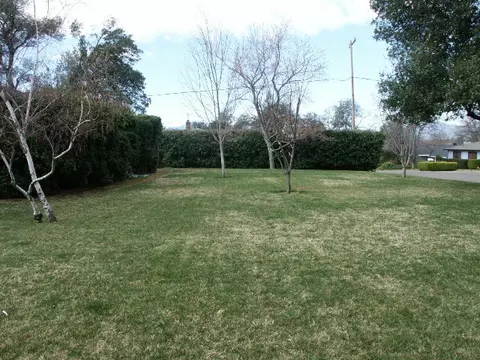1836 Shady Ln, Redding, CA 96002 photo 7