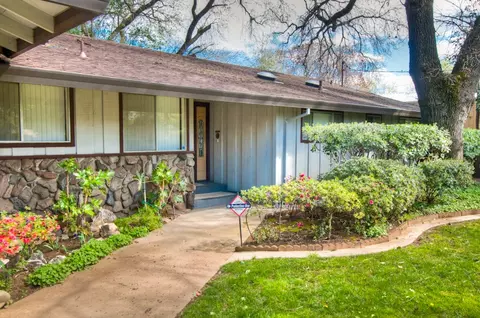 3047 Birch Way, Redding, CA 96002 photo 7
