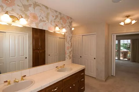 2497 Clara Ct, Redding, CA 96002 photo 12