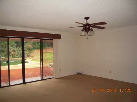 15894 Ganim Ln, Redding, CA 96001 photo 7