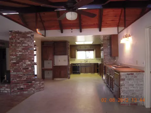 15894 Ganim Ln, Redding, CA 96001 photo 3