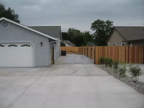 4555 Cerro, Redding, CA 96001 photo 3