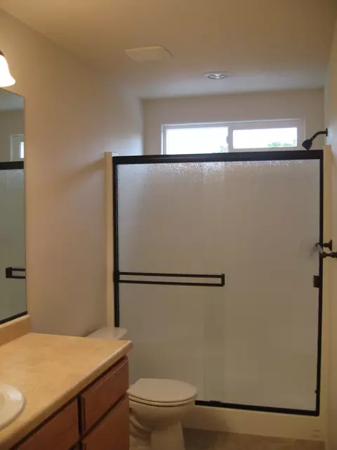 4555 Cerro, Redding, CA 96001 photo 17