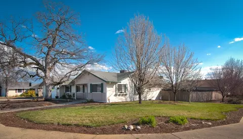 19315 Hollow Ln, Redding, CA 96003 photo 2