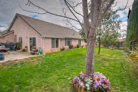 844 Paramount Way, Redding, CA 96003 photo 21
