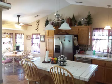 3045 Howard, Redding, CA 96001 photo 7