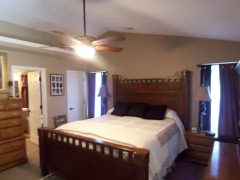 3045 Howard, Redding, CA 96001 photo 9