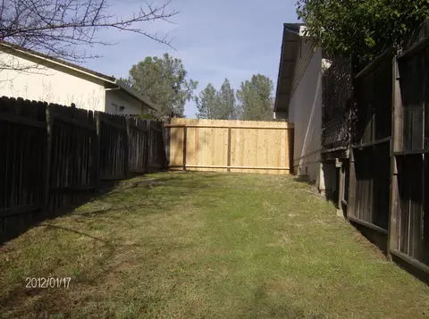 4125 Remington Dr, Redding, CA 96001 photo 4