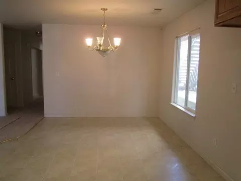 1041 Washington St, Red Bluff, CA 96080 photo 5