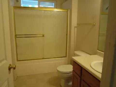 1041 Washington St, Red Bluff, CA 96080 photo 6