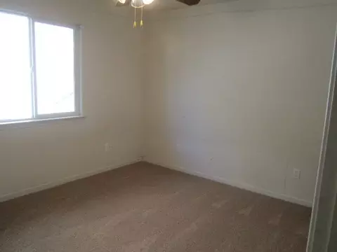 1041 Washington St, Red Bluff, CA 96080 photo 7