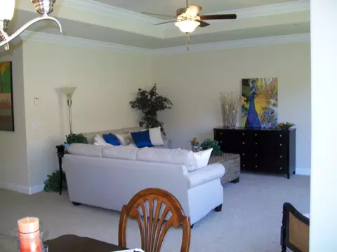 659 Mill Valley Pkwy, Redding, CA 96003 photo 8