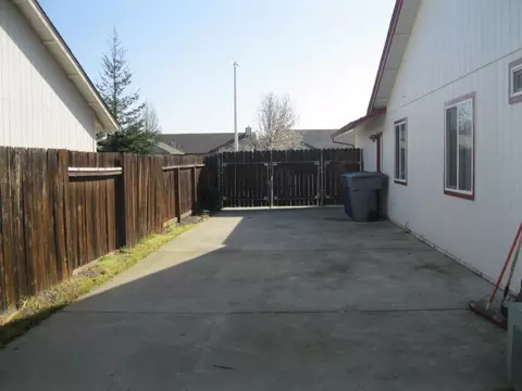 1914 Airstrip Rd, Redding, CA 96003 photo 15