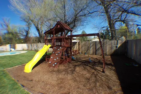 313 Moonstone, Redding, CA 96003 photo 31