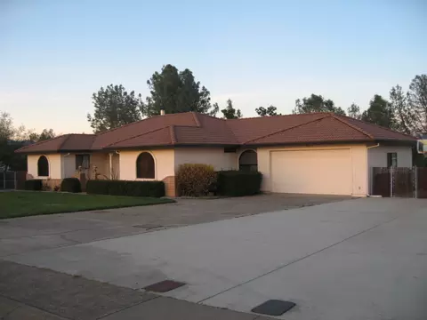 3038 Panorama Dr, Redding, CA 96003 photo 4
