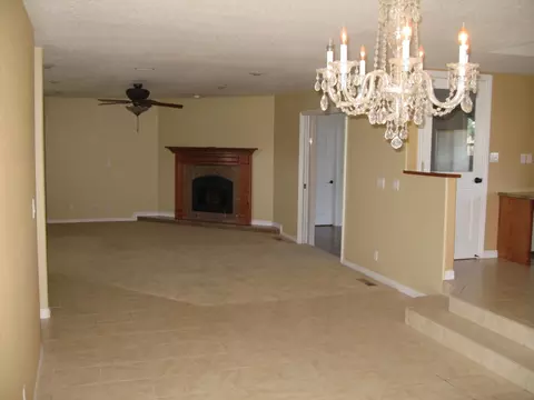 3038 Panorama Dr, Redding, CA 96003 photo 8