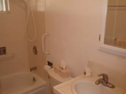 498 South St, Redding, CA 96001 photo 5