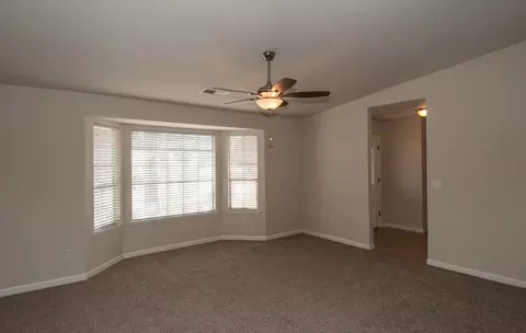 2862 Camulos Way, Redding, CA 96002 photo 5