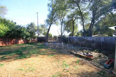 1401 Dominion Dr, Redding, CA 96002 photo 15