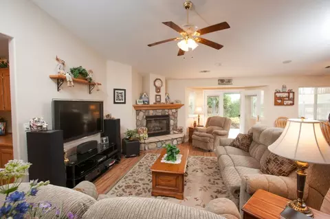 4335 Nightbird Way, Redding, CA 96001 photo 16