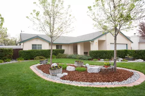 4335 Nightbird Way, Redding, CA 96001 photo 5