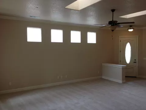 6121 Lucca Trl, Redding, CA 96003 photo 3
