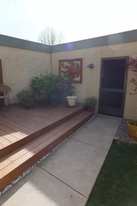 974 Chamise Way, Redding, CA 96002 photo 22