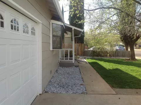2083 Martian, Redding, CA 96002 photo 16