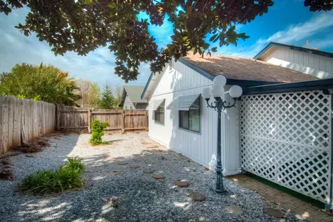 1819 Vega St, Redding, CA 96002 photo 24