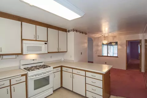 1819 Vega St, Redding, CA 96002 photo 9