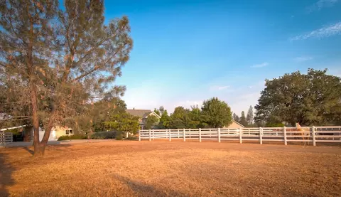 15032 Diggins Way, Redding, CA 96001 photo 17