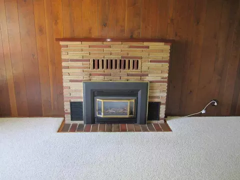 2758 Kenco Ave, Redding, CA 96002 photo 2