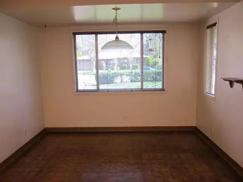 2758 Kenco Ave, Redding, CA 96002 photo 6