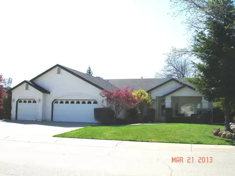 5979 Beaumont Dr, Redding, CA 96003 photo 1