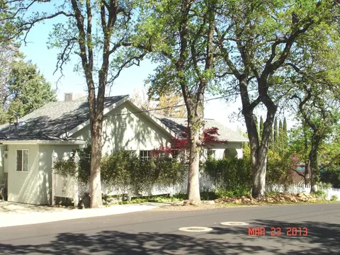 1264 Walnut Ave, Redding, CA 96001 photo 33