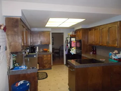 7496 Fiesta Way, Redding, CA 96002 photo 5