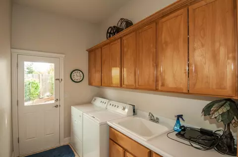 4846 Ferrington Ct, Redding, CA 96003 photo 8