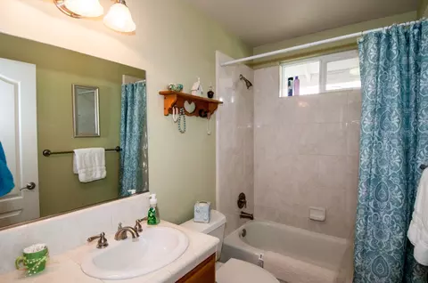 4846 Ferrington Ct, Redding, CA 96003 photo 11