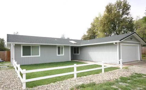 11686 Nash Rd, Redding, CA 96003 photo 1