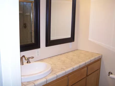 2125 Chestnut St, Redding, CA 96001 photo 8