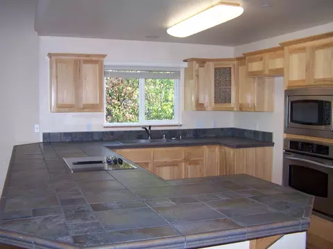 2125 Chestnut St, Redding, CA 96001 photo 13