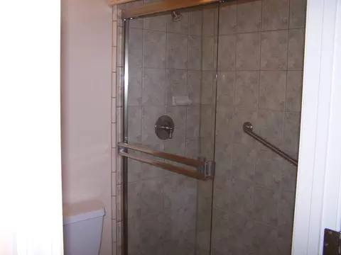 2125 Chestnut St, Redding, CA 96001 photo 5
