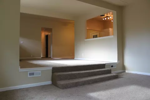 17684 Petty Ln, Redding, CA 96003 photo 4