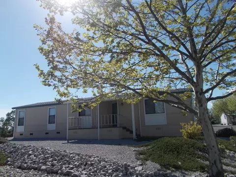 4582 Hickory Trl, Redding, CA 96003 photo 3