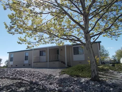 4582 Hickory Trl, Redding, CA 96003 photo 2