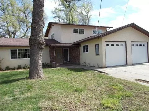 6911 Reflection St, Redding, CA 96001 photo 2