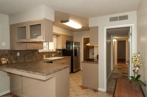 6911 Reflection St, Redding, CA 96001 photo 8